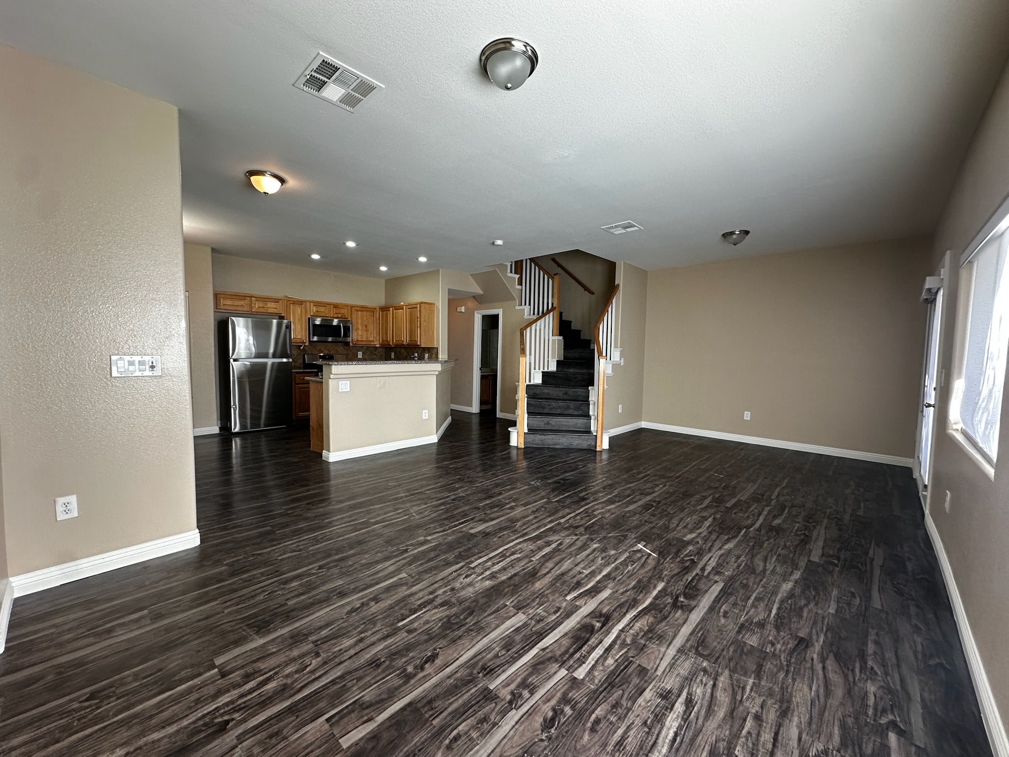 9125 Fish Tail Avenue - 1